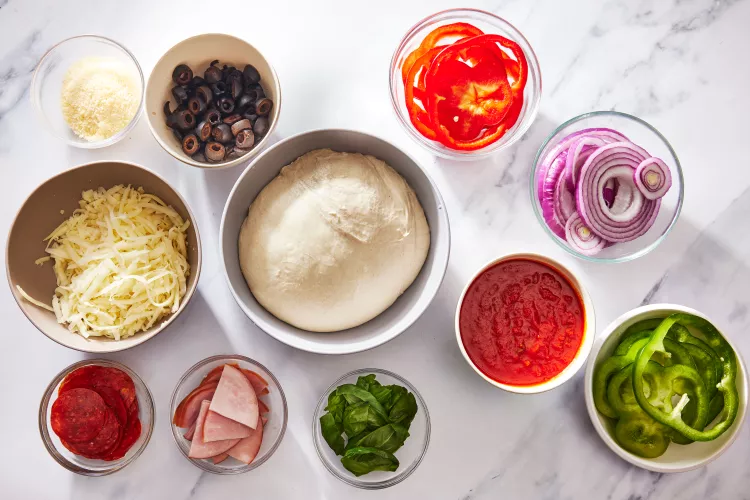 supreme pizza 001 10f72a0b941f4e179242e29497a26523